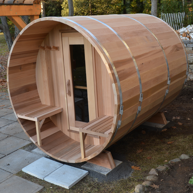 https://www.lincolnhottubs.co.uk/img/tubs/product/cedar-barrel-sauna/installs/install-2.jpg